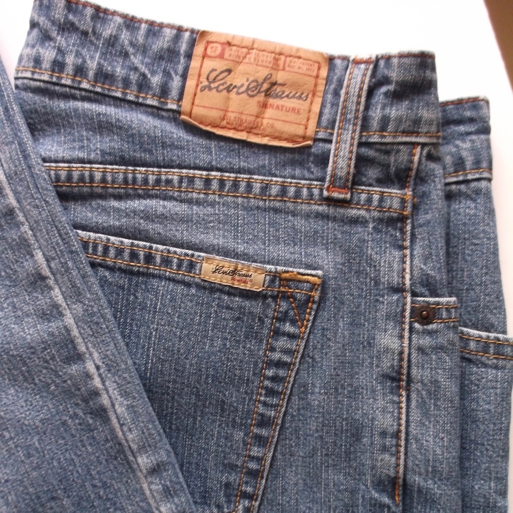 Signature by Levi Strauss Classic Blue Bootcut Jeans with Leather Patch